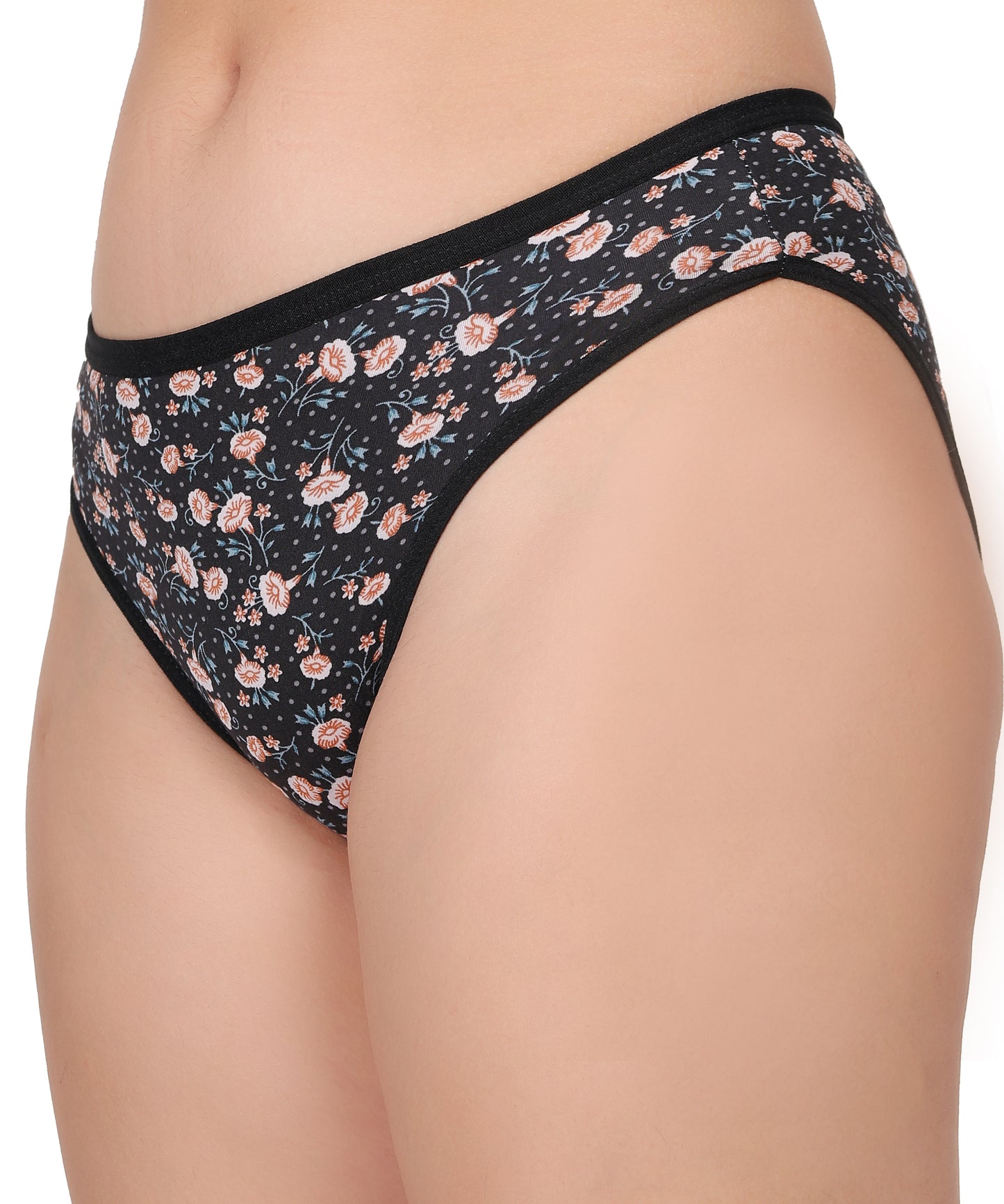 Yonika Komal Series – Black- Printed Mid-Rise Panty